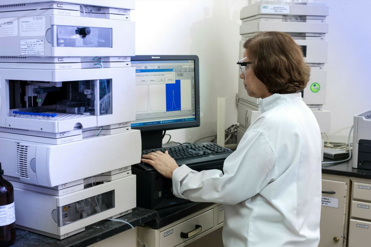 Control de Calidad Laboratorios Kimiceg